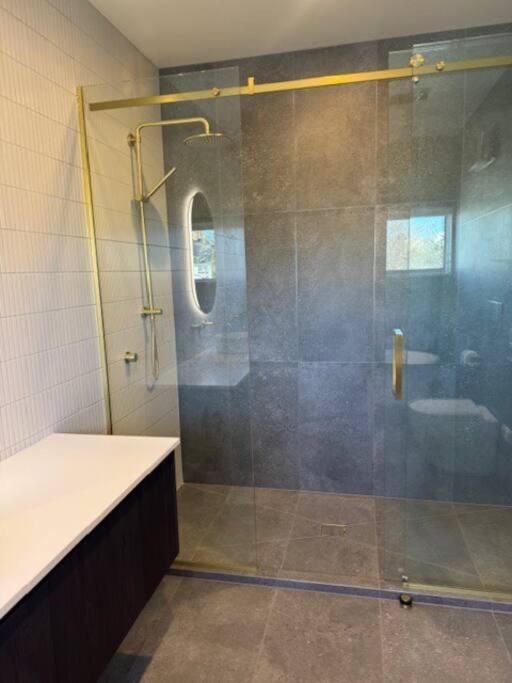 Location And Luxury In Timaru Apartment Exterior foto